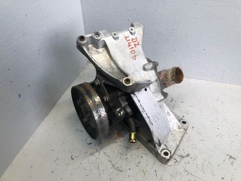 Discovery 2 Power Steering Water Pump Mount TD5 Land Rover 1998 to 2004