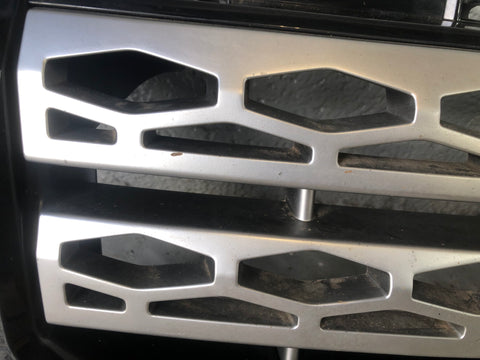 Discovery 4 Grille Front Santorini Black Facelift Land Rover 2014 to 2016 D13086