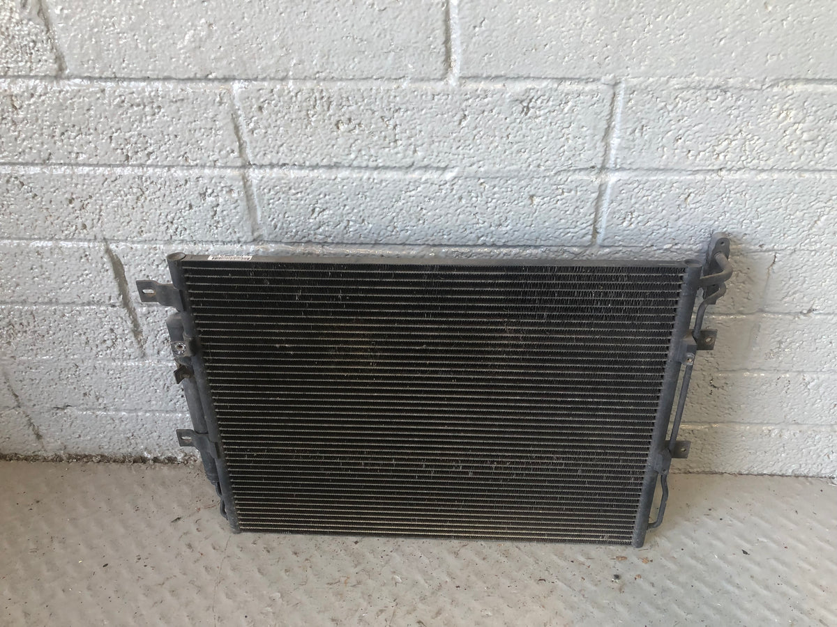 Discovery 4 Condenser Radiator Air Con AH32 19C600 CA Land Rover 2009 to 2016