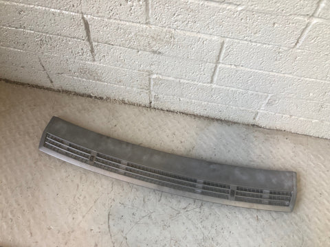 Range Rover L322 Bonnet Grill Under Windscreen 2002 to 2013 D01076