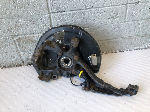 Discovery 4 Hub Off Side Front with ABS Sensor Land Rover 2009 to 2016 J23096