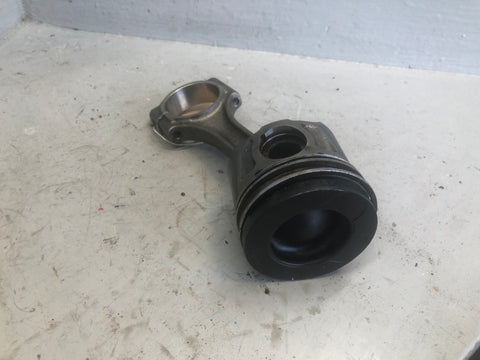 2.2 TD4 224DT Piston and Con Rod Land Rover Freelander 2 Range Rover Evoque