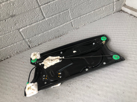 Discovery 4 Window Regulator Motor Off Side Front Land Rover 2014 to 2016