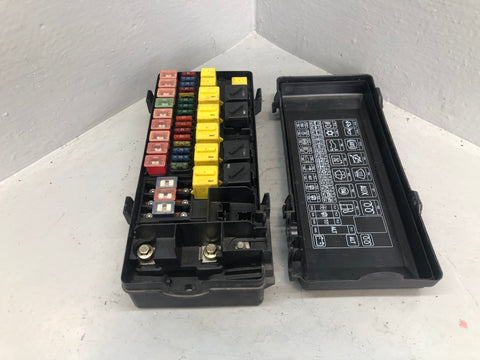 Discovery 2 Fuse Box and Cover Engine Bay 2.5 TD5 Land Rover L20076