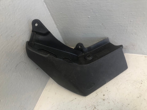 Discovery 4 Mud Flap Guard Near Side Front Genuine Land Rover CAS000114