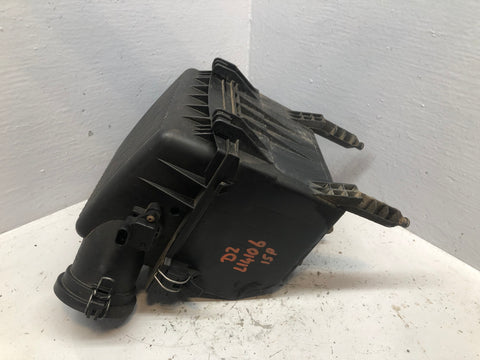 Discovery 2 Air Box Filter Housing 2.5 TD5 15p L318 Land Rover 2002 to 2004
