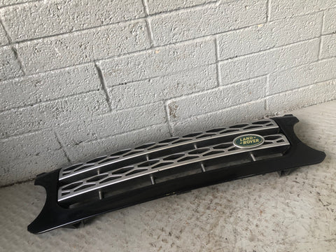 Discovery 4 Grille Front Santorini Black Facelift Land Rover 2014 to 2016 D13086