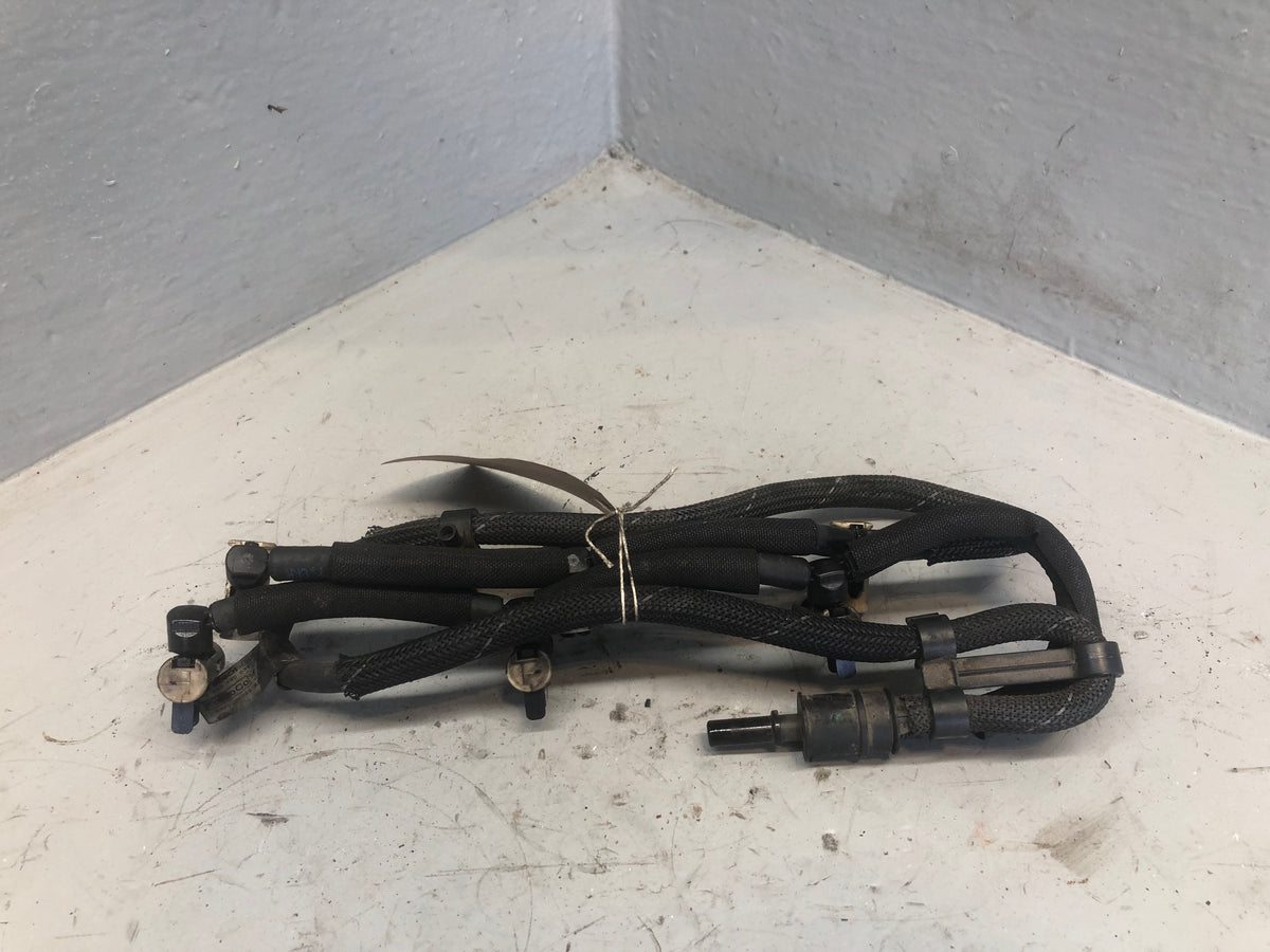 Discovery 4 Diesel Leak Off Pipe Fuel Land Rover 3.0 TDV6 Land Rover Gen 2
