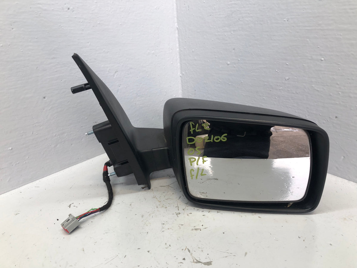 Freelander 2 Mirror Off Side Right Power Fold Land Rover 2011 to 2014 D02106