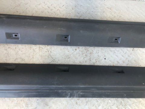 Discovery 3 or 4 Sill Trim Cover Protector Pair Land Rover 2004 to 2014 J18066