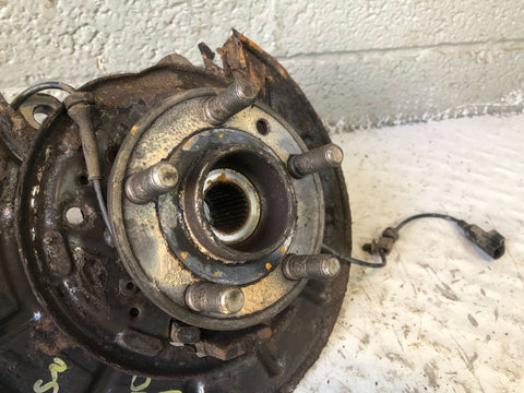 Freelander 2 Rear Hub Near Side Assembly with ABS Sensor Land Rover 2006 to 2011