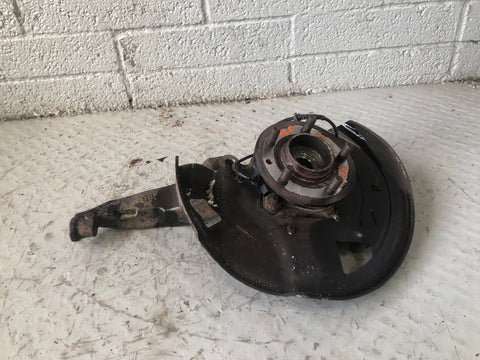 Discovery 4 Hub Near Side Front with ABS Sensor Land Rover 2009 to 2016 D13086