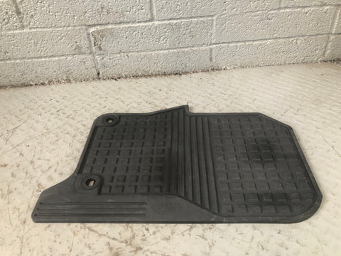 Discovery 3 Floor Mats Rubber Genuine Land Rover 2004 to 2009 J12086