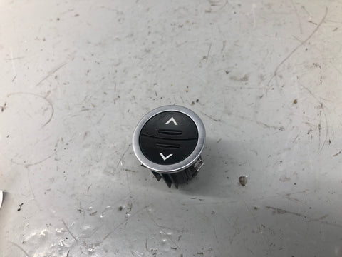 Range Rover L405 Electric Glove Box Release Switch CPLA-14K147-AC 2013 to 2017