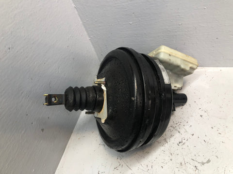 Discovery 2 Brake Servo and Master Cylinder TD5 Auto Land Rover 1998 to 2004