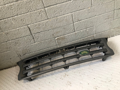 Range Rover Sport Front Grille Pre Facelift in Grey L320 2005 to 2009
