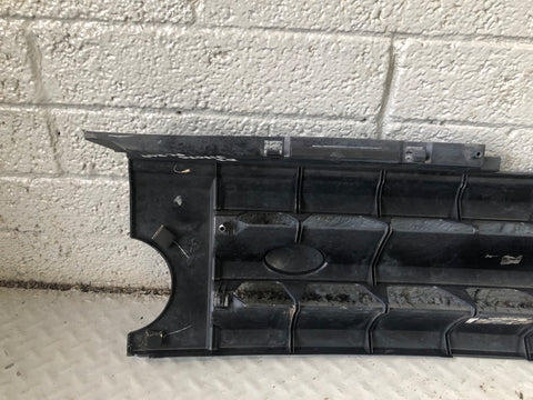 Discovery 3 Grille Front Cairns Blue Land Rover 2004 to 2009 J17076