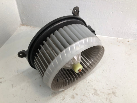 Range Rover Sport Heater Blower Motor and Fan Front L494 2014 to 2022