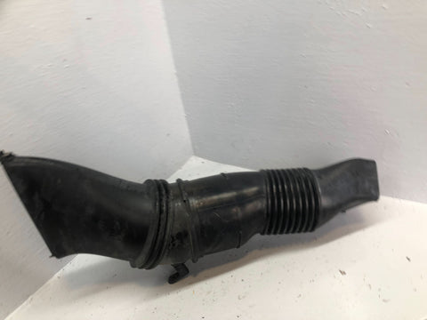 Range Rover L322 Air Intake Duct Pipe PIJ000022 3.0 TD6 2002 to 2006
