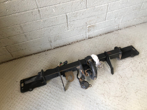 Range Rover Sport Tow Bar with Single Electrics Bolts L494 2014 to 2022 L14096