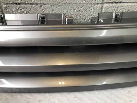 Discovery 3 Grille Front Stornoway Grey 907 Land Rover 2004 to 2009 L07106