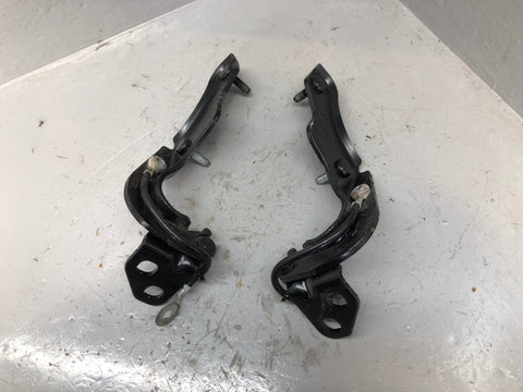 Range Rover Sport Tailgate Hinges Boot Pair L494 2013 to 2018