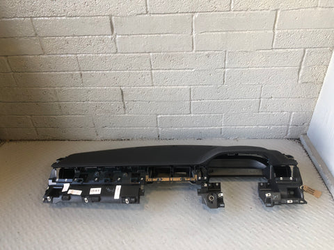 Range Rover Evoque Dashboard with Passenger Airbag Black 2011 to 2014 L03066