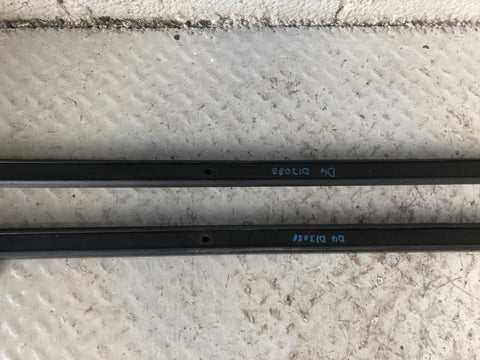 Discovery 4 Roof Rails Three Quarter Length Roof Bars Land Rover D13086