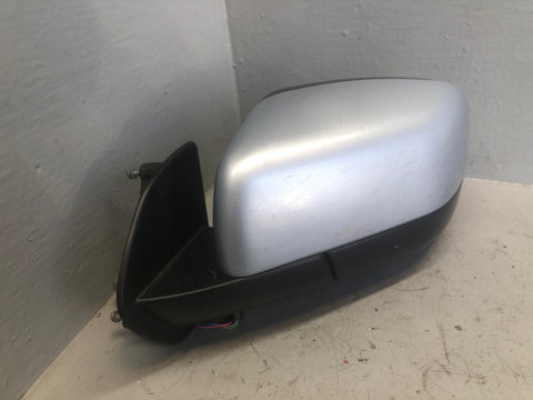 Discovery 4 Mirror Near Side Left Zermatt Silver Land Rover 2009 to 2014 L10076