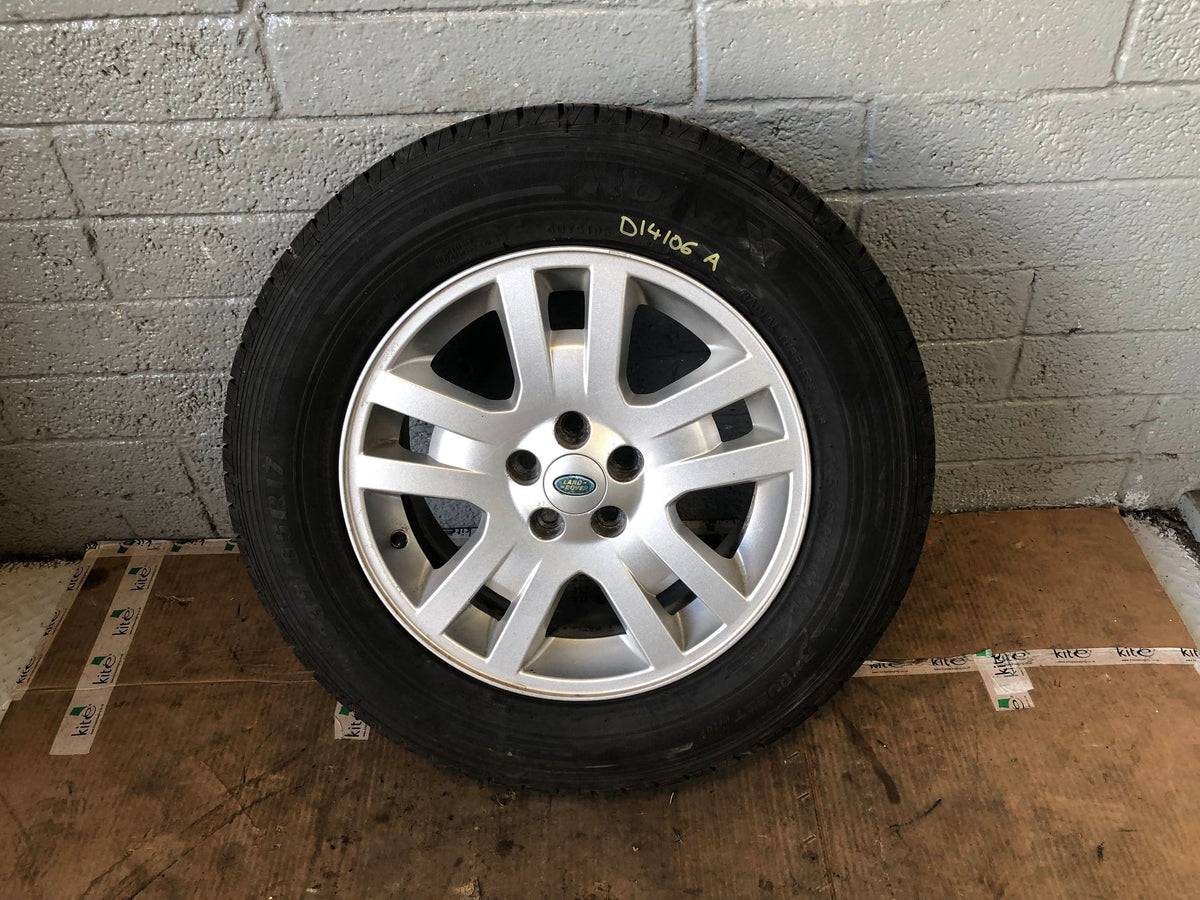 Freelander 2 Alloy Wheel and Tyre 17" Land Rover 235/65R17 2006 to 2015 D14106A