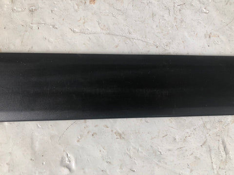Discovery 3 Door Rubbing Strip Off Side Front 2004 to 2009 Land Rover K17026