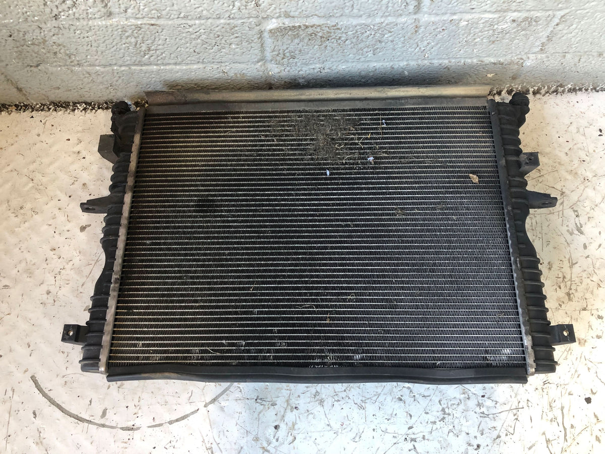 Discovery 2 Radiator Engine Cooling 2.5 TD5 Land Rover 1998 to 2004