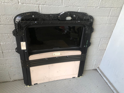 Range Rover Sport Sunroof Complete with Motor and Blind L320 2005 to 2009 D17066