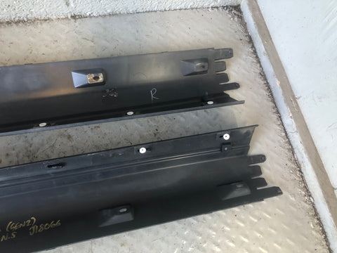 Discovery 3 or 4 Sill Trim Cover Protector Pair Land Rover 2004 to 2014 J18066