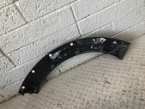 Discovery 4 Wheel Arch Trim Rear Quarter Right Santorini Black Land Rover D13086