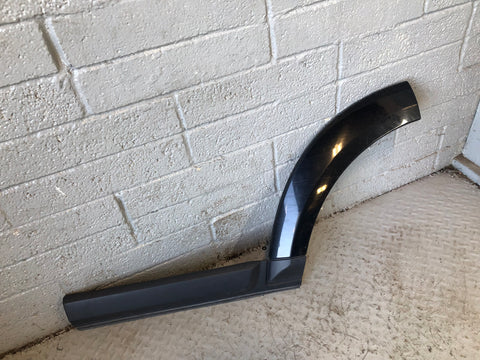 Discovery 4 Door Arch Trim Near Side Rear Sumatra Black Land Rover
