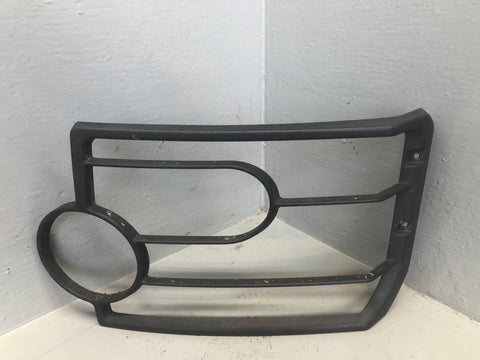 Discovery 3 Headlight Guards Pair Set Genuine Land Rover 2004 to 2009 K02066