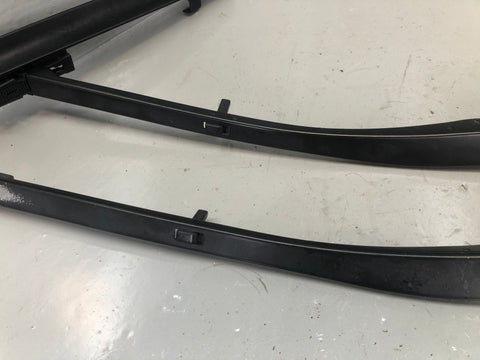 Range Rover L322 Front Windscreen Wiper Arms Pair 2010 to 2013