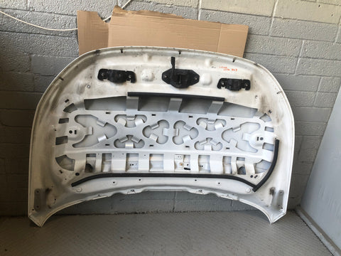 Discovery Sport Bonnet Fuji White L550 Land Rover 2014 to 2019 L15066