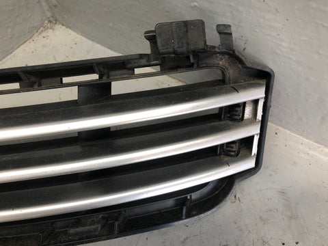 Range Rover L405 Bumper Grille Lower Left CK52 17F909 AA 2013 to 2017