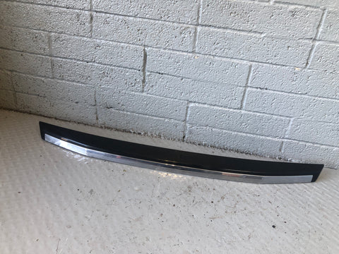 Freelander 2 Tailgate Handle Number Plate Lights Land Rover 2012 to 2014 L05086