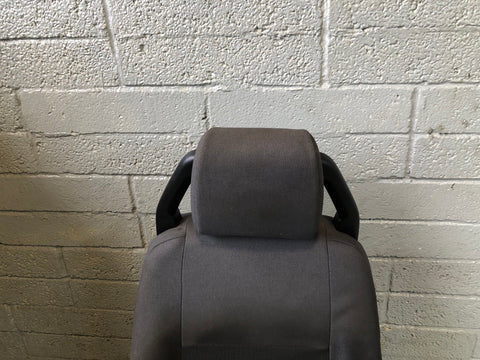 Discovery 3 Front Seats Pair Cloth Grey Manual Land Rover 2004 to 2009 L03096
