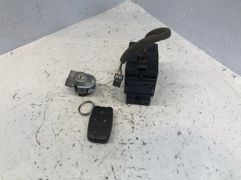 Freelander 2 Ignition Barrel Key Door Lock Land Rover 2006 to 2015 D14106