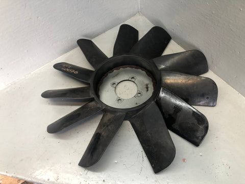Discovery 2 Engine Fan Assembly TD5 Land Rover 1998 to 2004 L20076