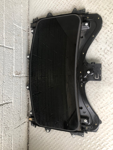 Discovery 3 Sunroof Complete with Motor Blind Land Rover 2004 to 2009 J12086