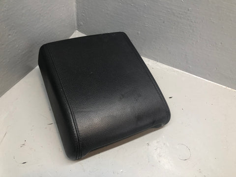 Range Rover Evoque Centre Console Armrest Lid in Ebony Black L538 L03066