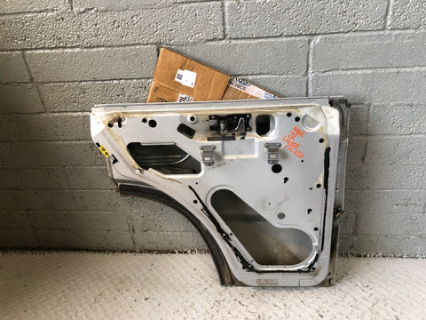Discovery 2 Near Side Rear Bare Door Zambesi Silver 737 Land Rover 1998 to 2004