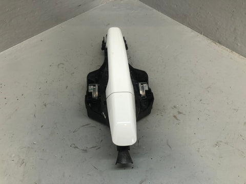 Discovery Sport Door Handle Exterior Near Side Front Fuji White Land Rover
