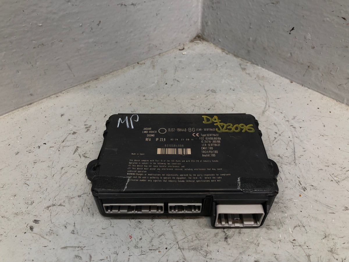 Discovery 4 Body Control Module Keyless BJ32-19H440-BG Land Rover 2009 to 2016