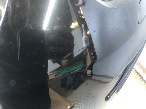 Discovery Sport Bumper Front Santorini Black L550 Land Rover 2014 to 2019 L12086